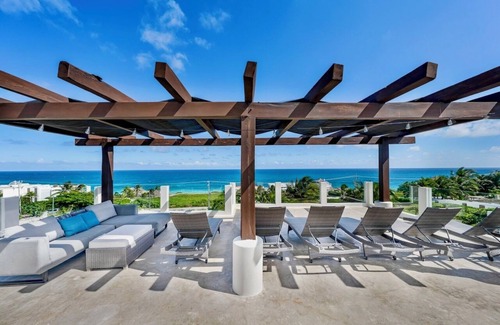 Isla Mujeres Villa | Casa Camacho - 3BR 3.5BA Modern Caribbean Villa on Isla Mujeres