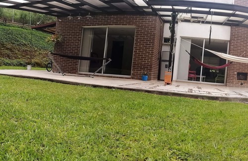 Alegrias House | Casa campestre a 15 min. del centro de Pereira