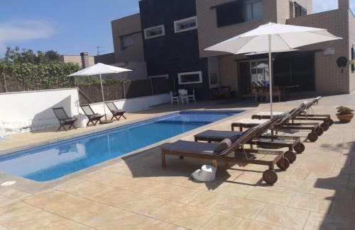 Roda de Bara House | Casa Can Miras