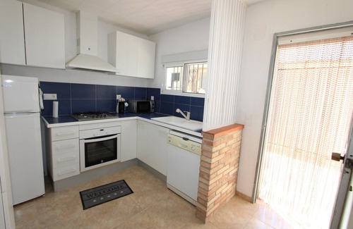 Deltebre House | CASA CARINE, Ideal house for your holidays, free wifi, air conditioning optional, pets allowed, dog’s beach