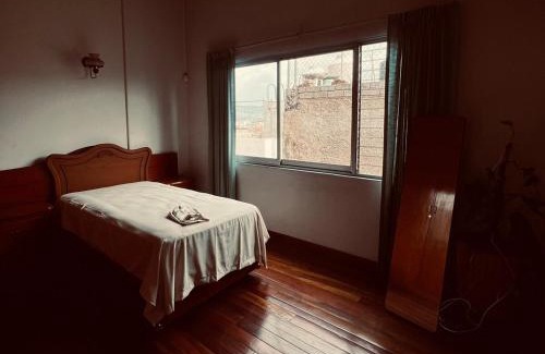 Calzada Madero Apartment | Casa Carmesí