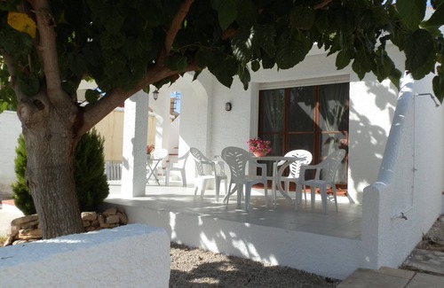 Riumar House | CASA CARPA A, Ideal house for your holidays near the sea, free wifi, optional air conditioning, community pool, pets allowed, dog’s beach