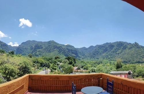 Amatlan House | Casa - Centro Holístico Yolotl en Amatlán de Quetzalcóatl Cerca de Tepoztlán
