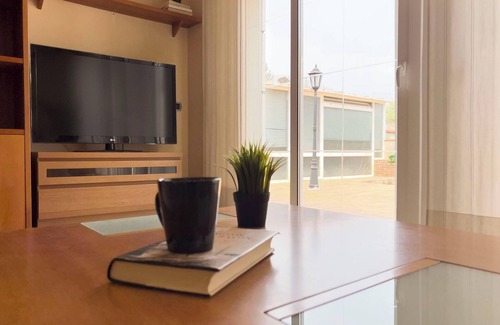 Marianao House | Casa cerca BCN, ideal empresas, 15min FiraBCN, A/C