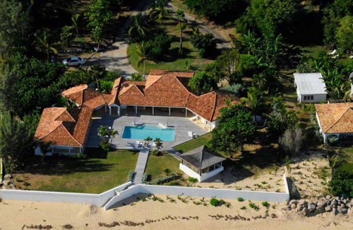 Les Terres Basses Villa | Casa Cervo 5 Bedroom Villa- Baie Rouge - St Martin
