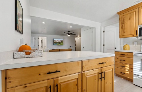 Logan Apartment | Casa Cliffside Zone 2