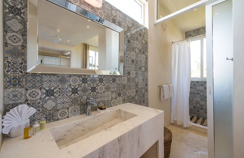 Isla Mujeres Bed & Breakfast | Casa Coco by Coco B Isla