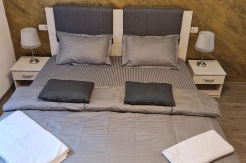 Curtea De Arges Apartment | Casa COCO