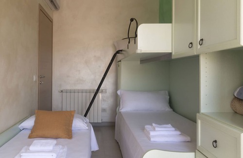 Budoni Apartment | Casa Colo' - Two Bedroom Apartment, Sleeps 5