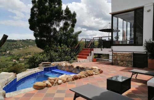 Villa de Leyva House | casa colores de la montaña