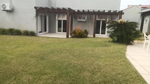 Xangri-La House | Casa com 4 dormitórios e piscina em Xangri-lá