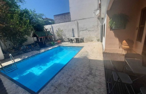 Camboinhas House | Casa com Piscina e Banheira Hidro em Piratininga