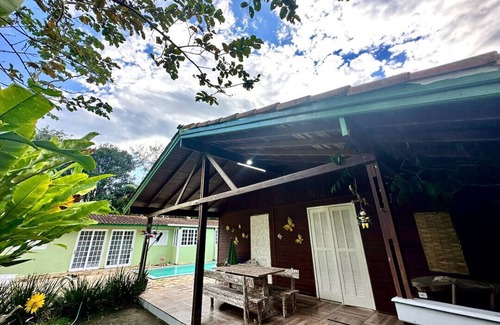 Itamambuca House | Casa com piscina e churrasqueira em Ubatuba/SP