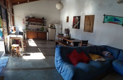 Estufa I House | Casa com Piscina e Churrasqueira em Ótima Localização