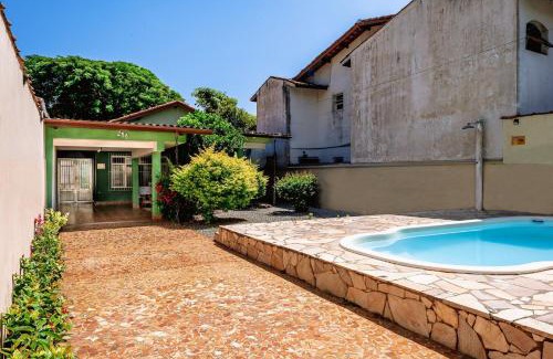 Praia do Pontal da Cruz House | Casa com piscina em São Sebastião próxima a praia e espaços de casamentos