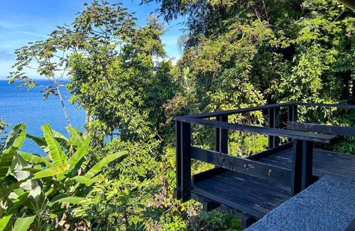 Mangaratiba House | Casa com Wi-Fi à beira-mar na Ilha de Itacuruçá/RJ