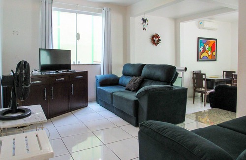Garatucaia House | Casa com Wi-Fi a 230m da Praia de Garatucaia/RJ