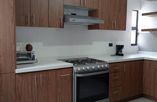 Monterrey Apartment | Casa con armonía y diversión