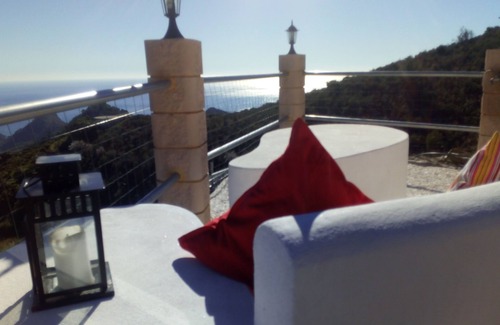 Nerja House | Casa Concha, an oasis in a unique location and stunning sea views