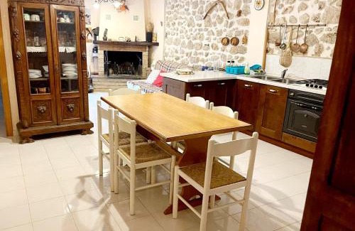 Pettorano sul Gizio House | Casa D'Aurora