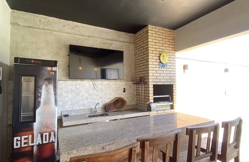 Nova Guarapari House | Casa de Praia com 3 Suítes Climatizadas e Piscina Incrível