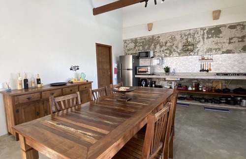 Nova Guarapari House | Casa de Praia com 3 Suítes Climatizadas e Piscina Incrível