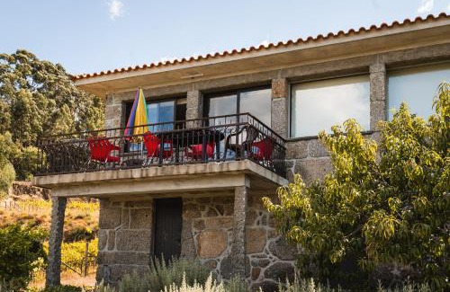 Castelo de Paiva House | Casa da Cabine