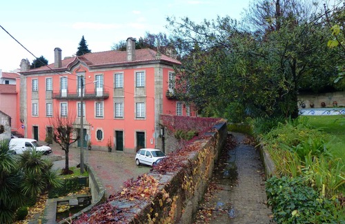 Gouveia Apartment | CASA DA FONTE - 14 PAX
