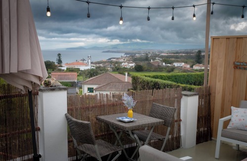 Capelas House | Casa da Fonte de Cima: O refúgio perfeito em São Miguel!