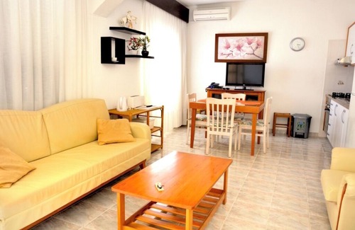 Pata de Baixo Apartment | Casa da Horta Apartamento Familiar de 2 Quartos, Bbq, Piscina, Wi-fi, Jardim