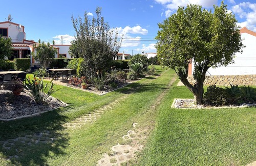 Pata de Baixo Apartment | Casa da Horta Apartamento Familiar de 2 Quartos, Bbq, Piscina, Wi-fi, Jardim