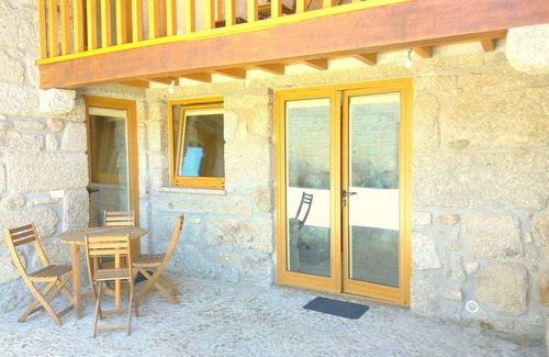 Medelo Cottage | Casa da Lagiela, T1 with kitchen, Fafe, 15 minutes Guimarães, 30 minutes Gerês