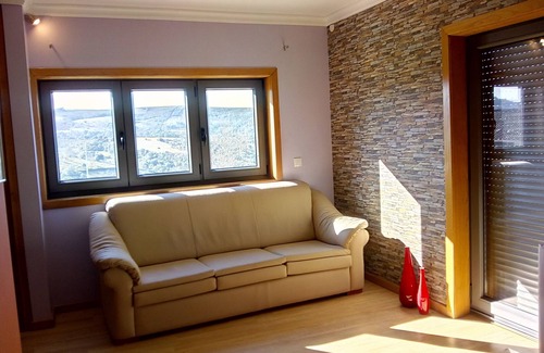 Braganca House | Casa da Oliveira - Alojamento Local.- Uma Casa Inteira só Para si