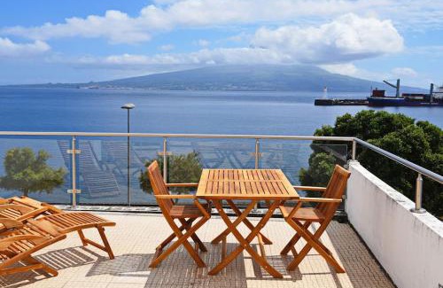 Horta Apartment | Casa da Paula