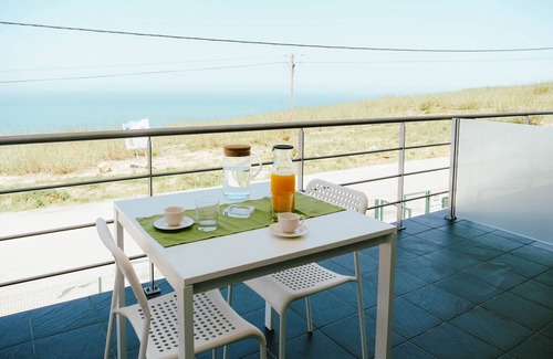 Atalaia House | Casa das Barcas - between land and sea