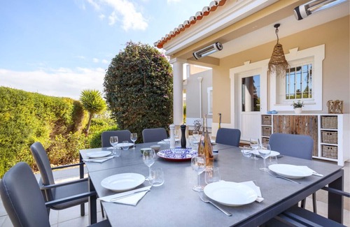 Luz Villa | Casa das Flores - Luz