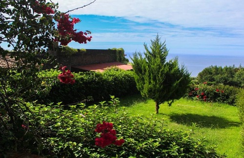 Lagoa Cottage | Casa das Lapinhas - Sao Miguel, Azores