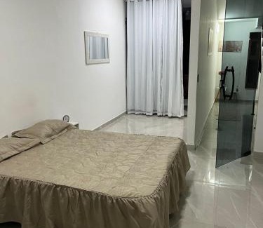 Vargem Pequena House | Casa de alto padrão com hidromassagem aquecida aceita pet perto da praia