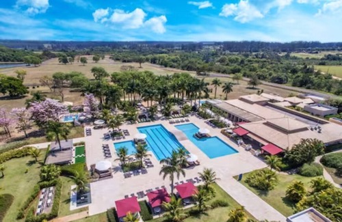 Aguas de Santa Barbara Cottage | Casa de Campo em Condomínio -16 Pessoas com Piscina