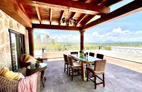 Tequisquiapan House | Casa de campo LOS Olivos para 10 personas con alberca