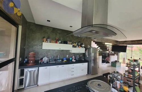 Jardim Sao Sebastiao Cottage | Casa de Campo no Alto da Montanha com Vista Privilegiada Condomínio em Amparo SP