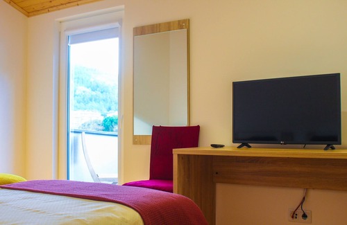 Gois Cottage | Casa de Campo Vale do Ceira, Quarto Twin. Na Bela e Pacata Vila de Góis