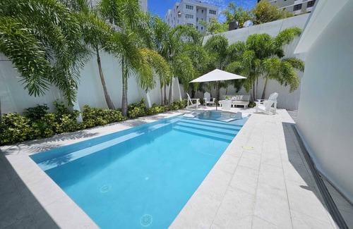 Condado House | Casa de Coco Residence