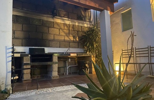 El Santuario House | Casa de Descanso a un Lado del Mirador de la Peña de Valle de Bravo