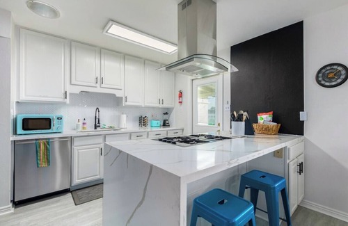 New Papago Parkway House | Casa de Encanto Private Pool Arizona Oasis +Pet Friendly
