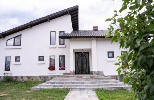 Valsanesti House | Casa de la Tara