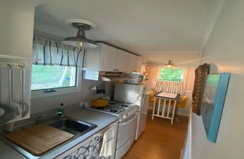Westerly Cottage | Casa De Las Olas - Cute cozy cottage in Westerly, RI