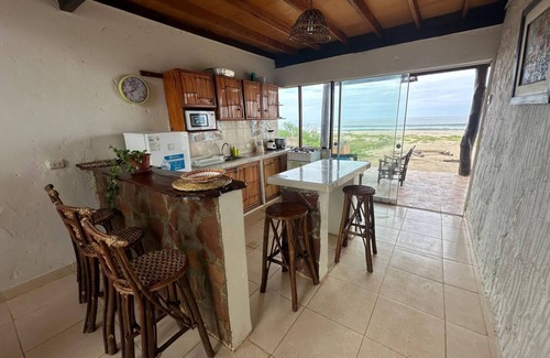 Canoas de Punta Sal Cabin | Casa de PLAYA “Justo en la Gloria” - Punta Sal