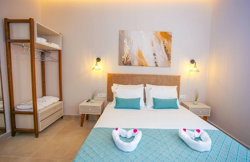 Old Town Hotel | Casa de Potie-casa 6: Double Room With Sauna in the Heart of Chania Old Town