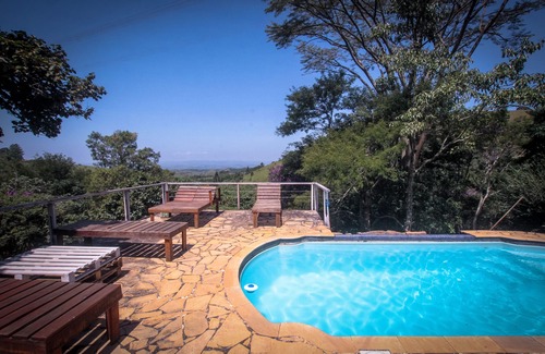 Cacapava House | Casa de Pousada Aconchegante com 10 Suítes na Serra de Taubaté , Aceita Pets